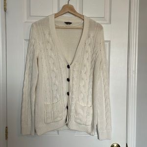 Denver Hayes cable knit V-neck button down cardigan